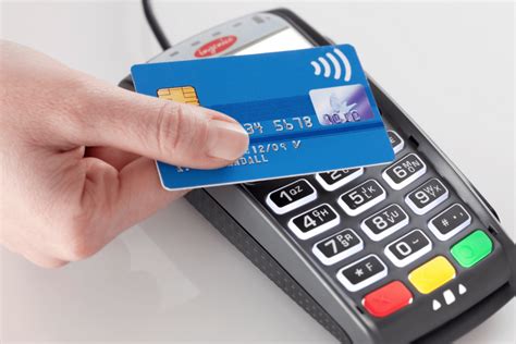 how to identify credit cards with rfid chips|what cards need rfid protection.